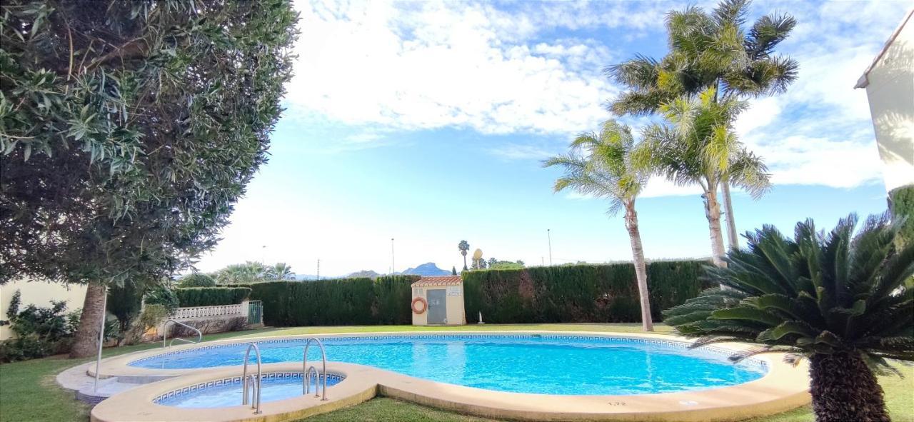 Apartamento La Giralda By Denia Costa Exterior photo
